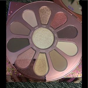 Tarte love trust and fairy dust eye&cheek palette
